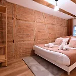 La Vie En Rose - 6P-3Br
